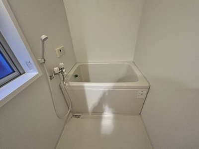 【浴室】 | 諏訪栄町マミーＰビル3Ｆ