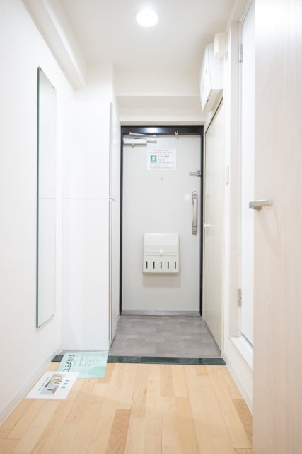 ペアパレス上池台№２の玄関