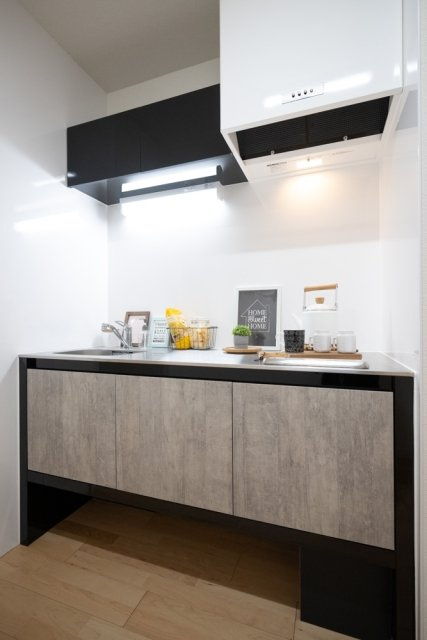 ペアパレス上池台№２のキッチン|※家具・小物はイメージです