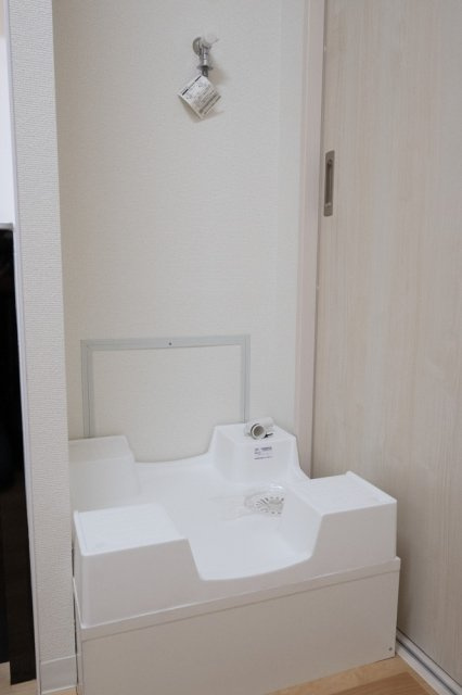 ペアパレス上池台№２の設備|室内洗濯機置場