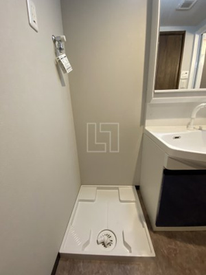 【洗面所】 | ブリリアントジュネス本町 | ブリリアントジュネス本町　室内洗濯機置き場