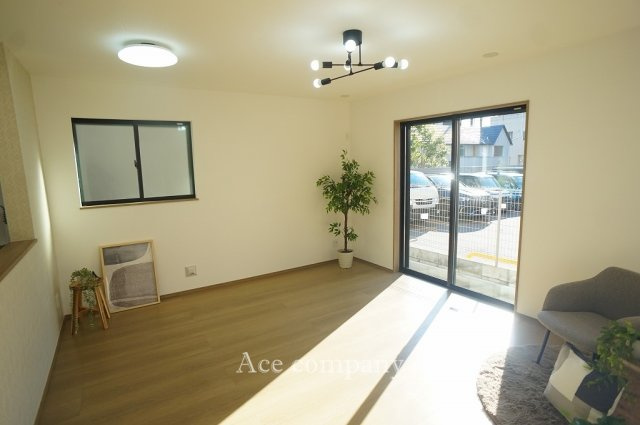 【居間・リビング】 | 東住吉区杭全7丁目 | 【LDK：約15.12帖】