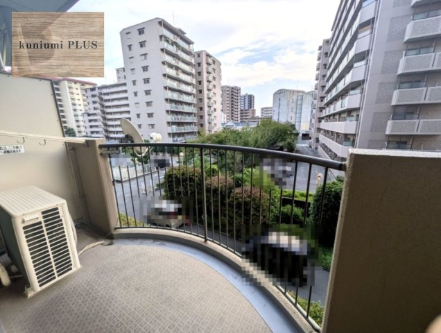 シティハイツ森小路1号棟のバルコニー