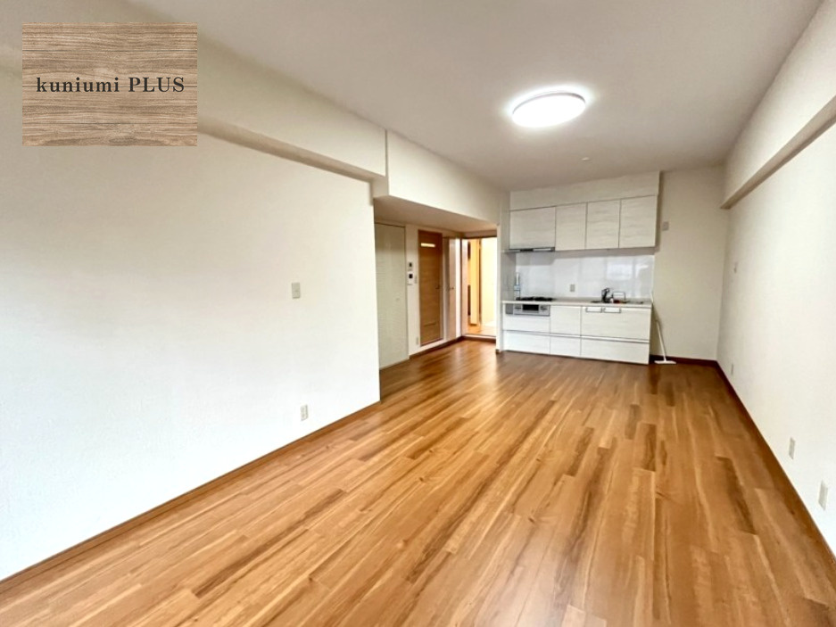 シティハイツ森小路1号棟の居間・リビング