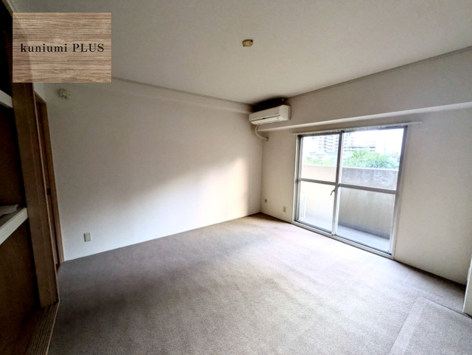 シティハイツ森小路1号棟の洋室