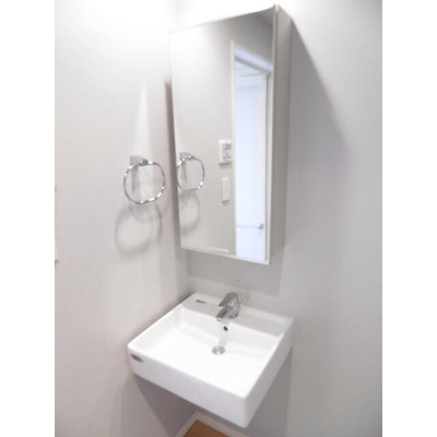 【独立洗面台】 | リーフコンフォート赤羽 | 別号室参考写真です