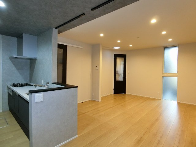 茨木市耳原1丁目　新築戸建　