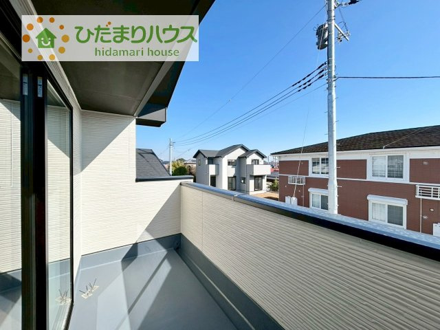 【バルコニー】 | 土浦市摩利山新田1期　新築戸建　1号棟 | 広々としたバルコニー。お洗濯物もぜーんぶ干せちゃいます！！