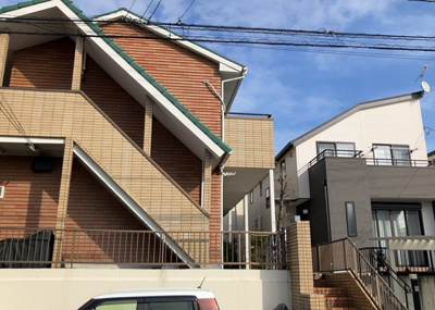 【内装】 | メゾンオギハラ | 共用部分は、一棟の建物に住む区分所有者全員が共同で所有するとし、共用部分の管理、補修などは、区分所有者で形成される管理組合が行います。個人の判断で勝手に変更することはできませんので覚えておきましょう。