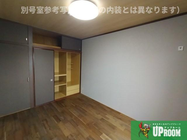 松崎パストラルコートの洋室