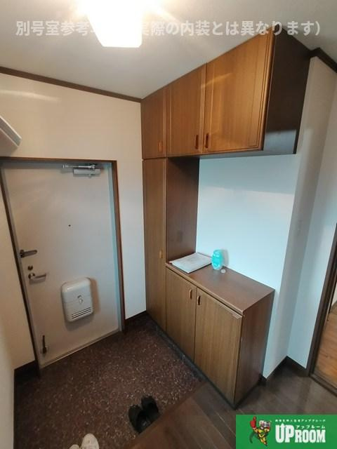 松崎パストラルコートの玄関