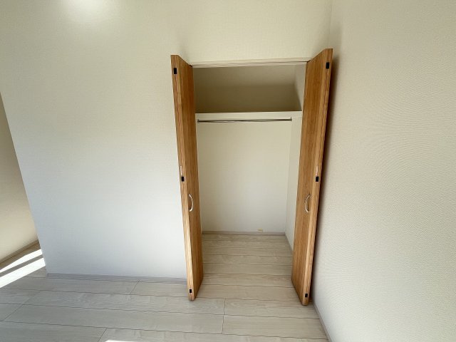 【収納】 | 福岡市城南区七隈3丁目　3号棟（全3棟）【仲介手数料無料・0円】 | 施工例。施工例は完成時と異なる場合があります。