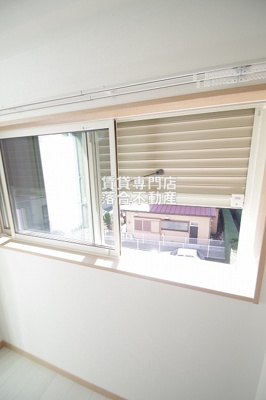 【セキュリティ】 | ボレロ橋本 | シャッター付き