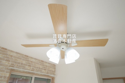 【設備】 | ボレロ橋本 | オシャレな照明♪