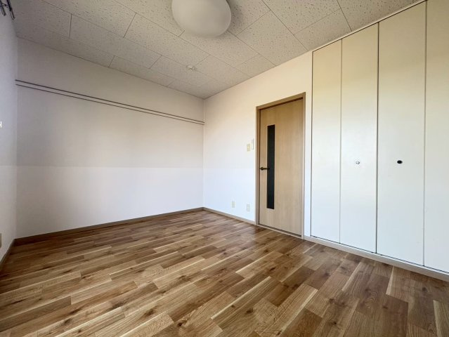 【寝室】 | ガーデンハイツX