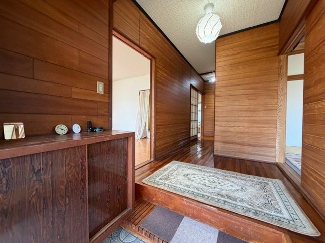 都城市丸谷町の中古一戸建の玄関
