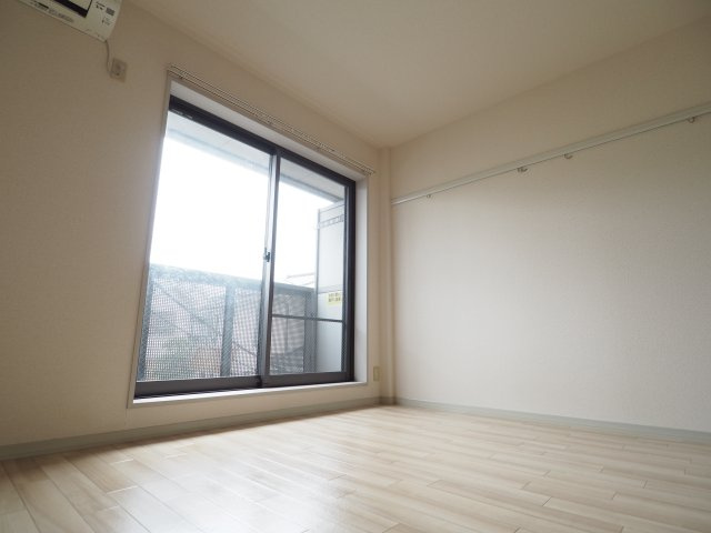 【居間・リビング】 | 第二川口ビル