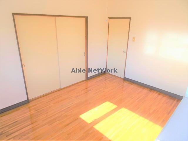 コスモス住宅の居間・リビング|日当り良好