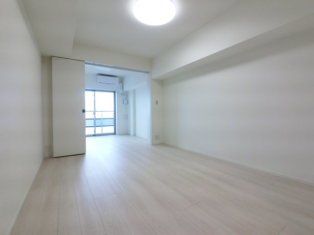 Alivis本八幡の居間・リビング