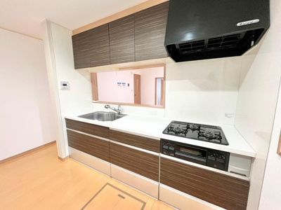 【キッチン】 | 藤沢市石川５丁目　中古戸建 | お料理しやすいキッチンです