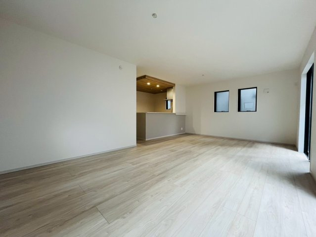 【前面道路含む現地写真】 | 練馬区富士見台３丁目　新築戸建て　２号棟 | 見通しの良いエリアで落ち着いた住宅街でゆったり過ごせます