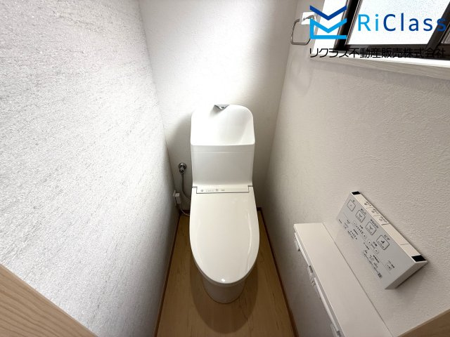 中古戸建　神戸市須磨区天神町４丁目4のトイレ|2階のトイレです