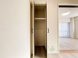 【収納】 | ニューパールマンション | 収納　リビング脇