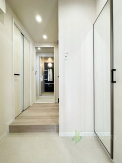 【玄関】 | ニューパールマンション | 玄関