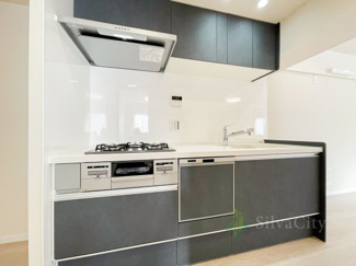 【キッチン】 | ニューパールマンション | キッチン　当日のご見学、可能です！お気軽にお問い合わせください！※0120-133-468