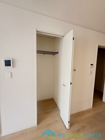 伊勢原市下落合第12　新築戸建　全2棟2号棟の収納