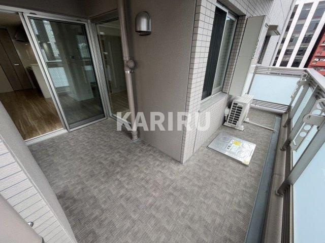 ラヴィベール上町台のバルコニー