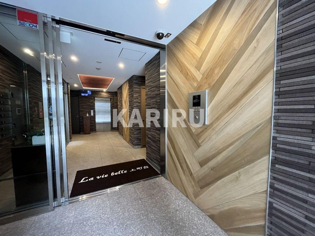 ラヴィベール上町台のエントランス