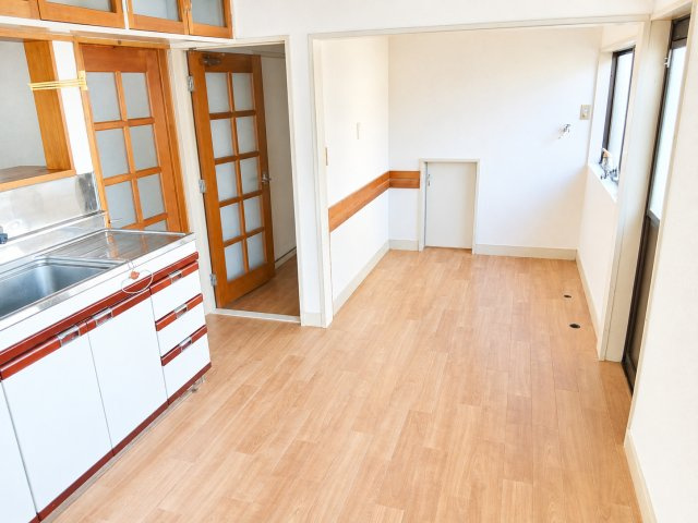 東松山市下唐子　中古戸建の洋室|１階洋室（１０帖）