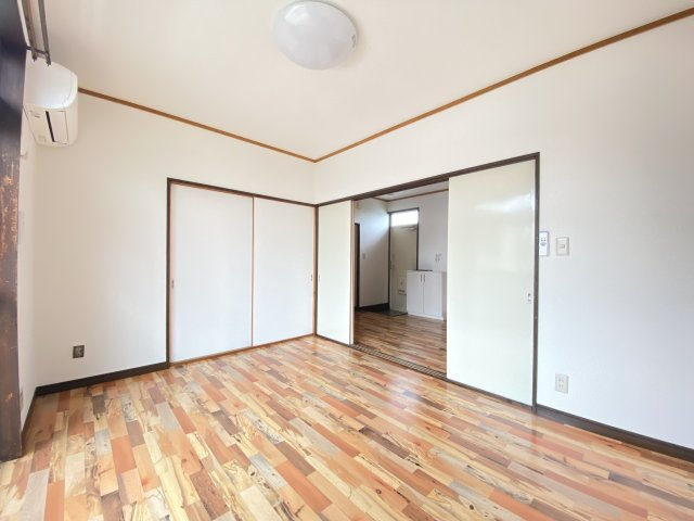 【洋室】