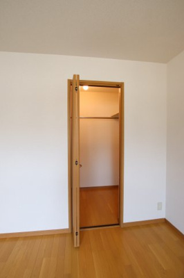 【収納】 | ドミール旭 | ウォークインクローゼット