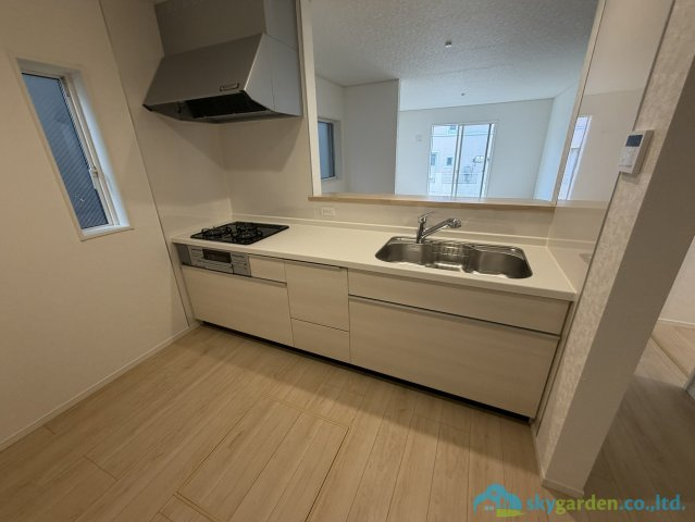 伊勢原市下落合第12　新築戸建　全2棟1号棟のキッチン