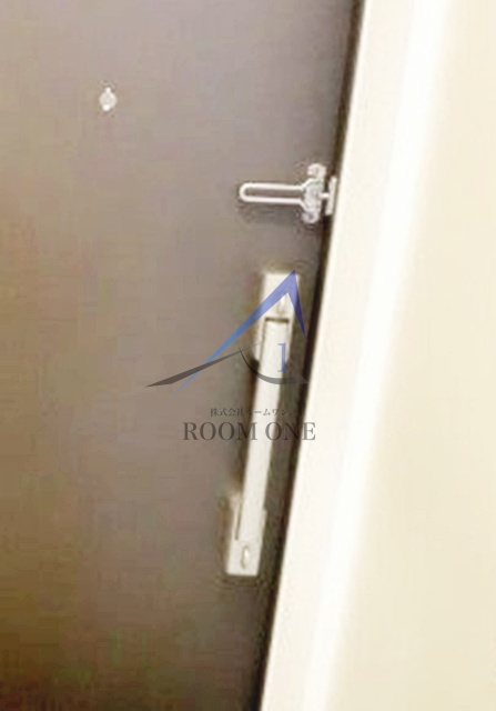 ZOOM市谷本村町のセキュリティ|内鍵です。