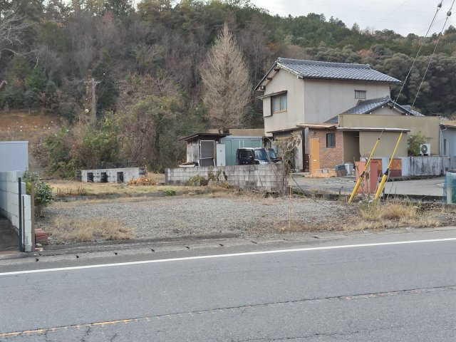 ６３８５０　山県市西深瀬土地の外観