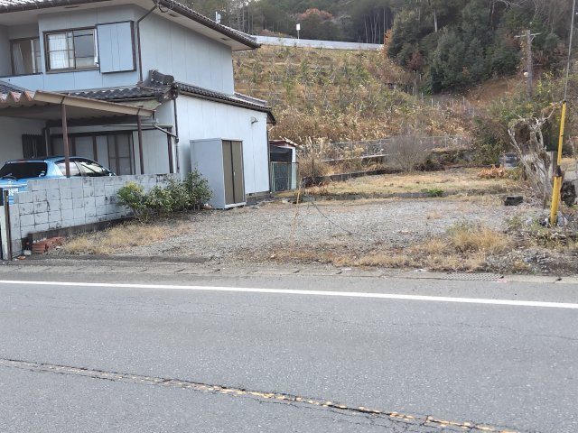 ６３８５０　山県市西深瀬土地の外観