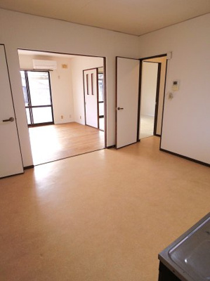 【キッチン】 | 昭和町ＢＡＳＥ | ＤＫ　８帖