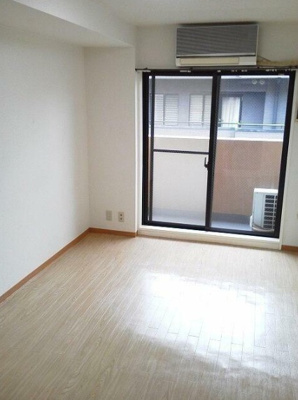 【居間・リビング】 | ライオンズマンション雪ヶ谷