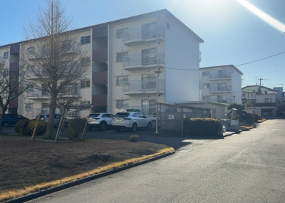 【外観】 | 相模原富士マンションＢ | マンションの外観は非常に重要なポイントです！外観の善し悪しは資産価値に大きな影響を与えます。外観のいいマンションを購入することで、高値で売却がしやすく、買い手が見つかりやすいというメリットがあります。