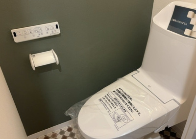 【トイレ】 | 相模原富士マンションＢ | トイレは大きさや形、機能、抗菌性などが異なる多種多彩なタイプが各メーカーから出ています。それぞれに良さがあるため、事前にどういったタイプのトイレがいいのかをご家庭内で決めて、内見に行くといいでしょう。