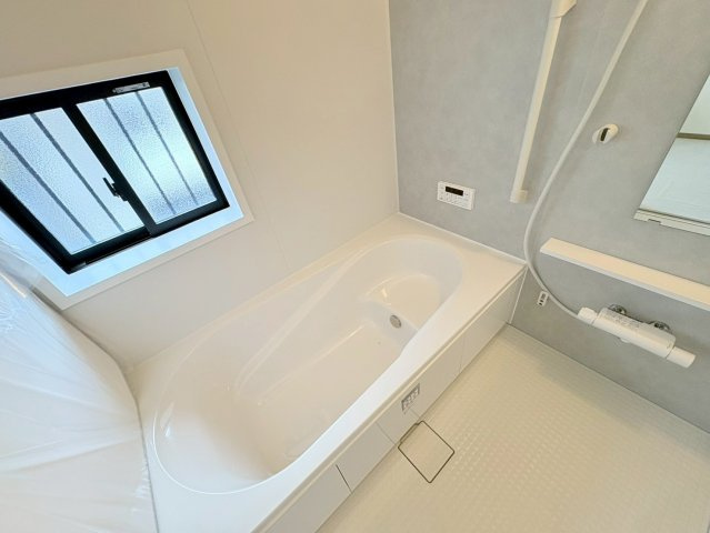 ハートフルタウン　江南市飛高町栄　全2区画分譲のキッチン|お手入れがラクなステンレスをトップ部分に使用した機能的で美しいシステムキッチンを使用しています。