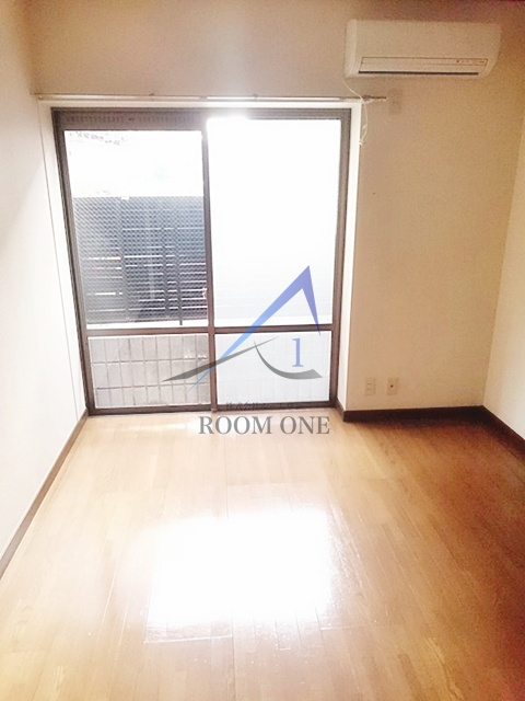 コモンズ阿佐ヶ谷の居間・リビング|洋室のお部屋です。