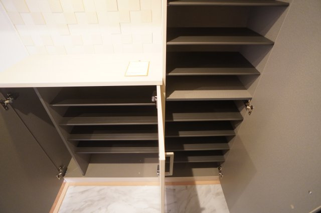 シャーメゾン　グリナージュの収納