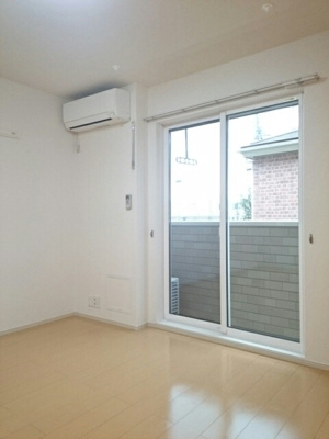 【寝室】 | サンパティーク | 落ち着いて過ごせるお部屋です♪