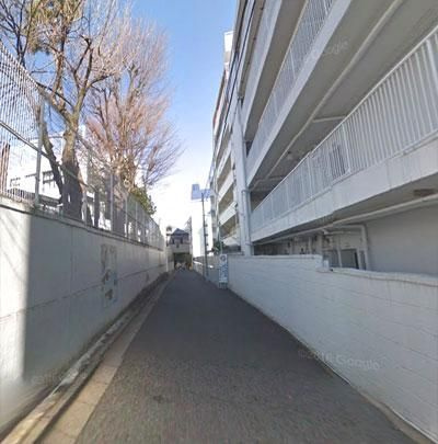 【バルコニー】