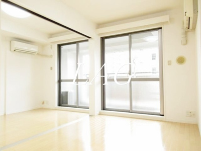 【居間・リビング】 | スカイグランデ京成小岩 | 洋室のお部屋です。