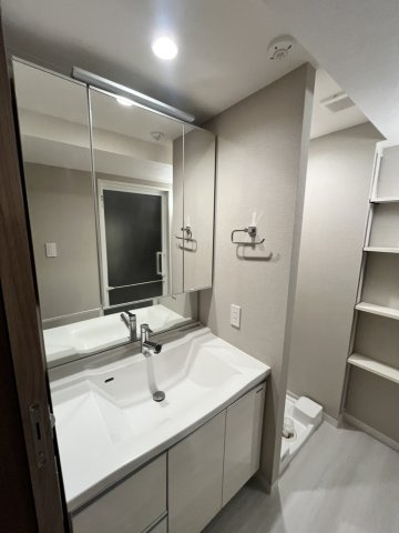 【独立洗面台】